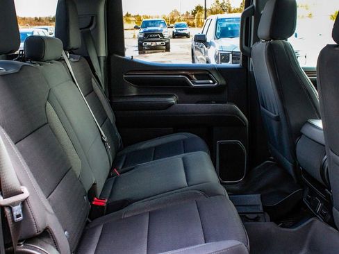 Used 2023 Chevrolet Silverado 1500 LT image 36