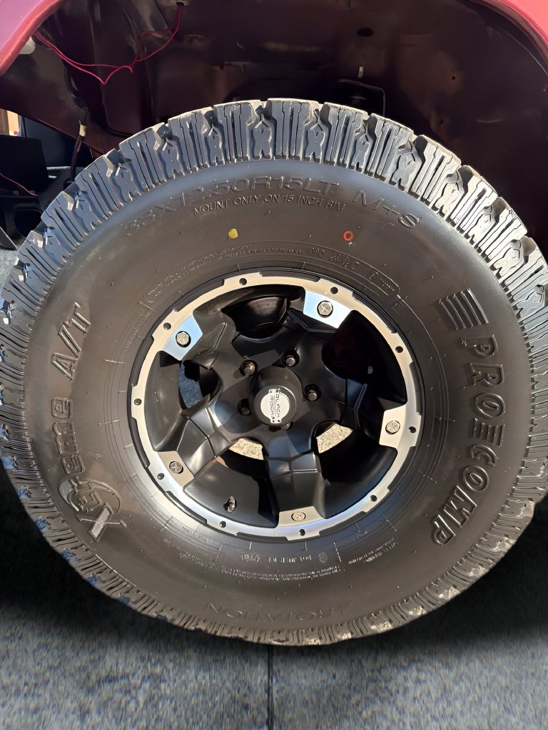 Used 2001 Jeep Wrangler Sahara AWD/4WD image 25