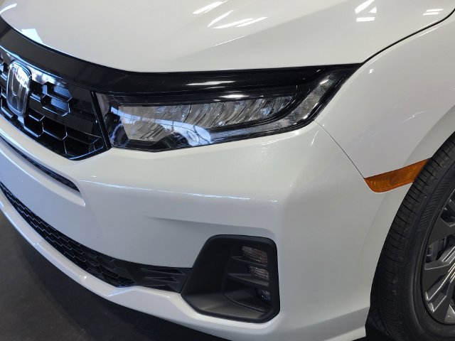 New 2027 Honda Odyssey Touring image 8