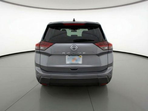 Used 2025 Nissan Rogue SV FWD image 7