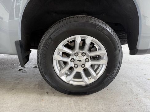 Used 2024 Chevrolet Silverado 1500 RST RWD image 18
