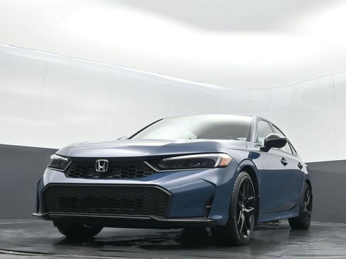 Certified 2025 Honda Civic Sport image 8