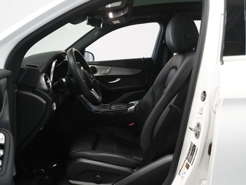 Certified 2021 Mercedes-Benz GLC 300 4MATIC image 11