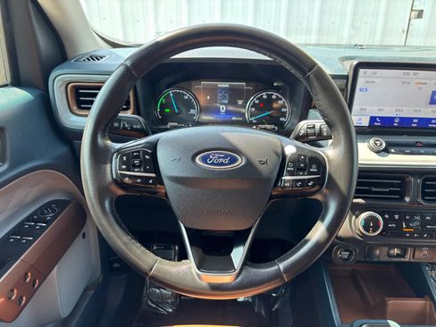Used 2023 Ford Maverick Lariat w/ Lariat Luxury Package FWD image 20