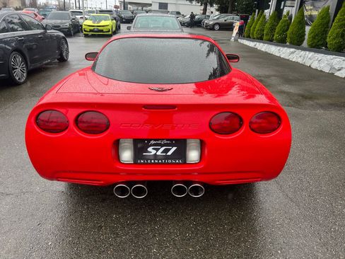 Used 1997 Chevrolet Corvette Coupe w/ Performance Handling Pkg image 4