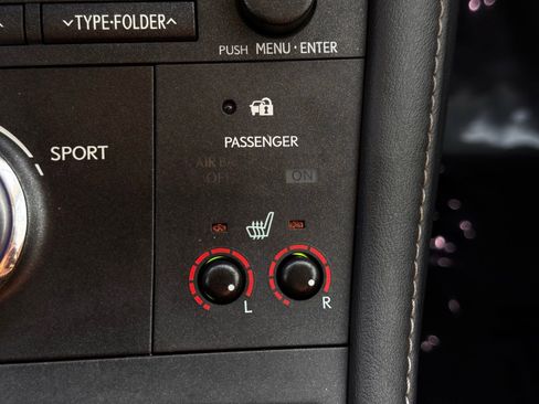 Used 2012 Lexus CT 200h Premium image 35