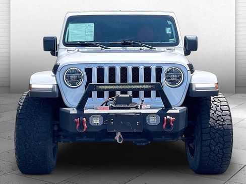 Used 2018 Jeep Wrangler Unlimited Sahara w/ LED Lighting Group AWD/4WD image 2