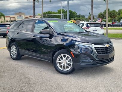 Used 2022 Chevrolet Equinox LS w/ LS Convenience Package