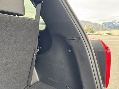 Used 2022 Hyundai Palisade SEL w/ 8P Bench Seat Package AWD/4WD image 31