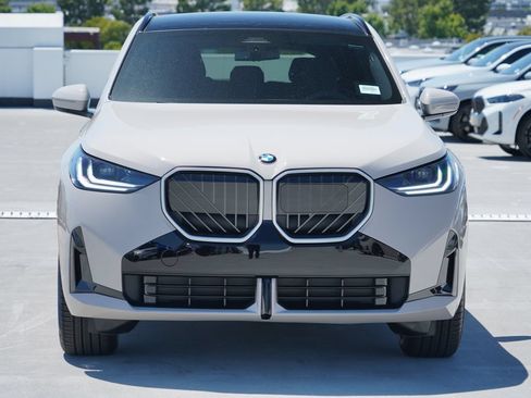 New 2026 BMW X3 xDrive30i w/ M Sport Package AWD/4WD image 2