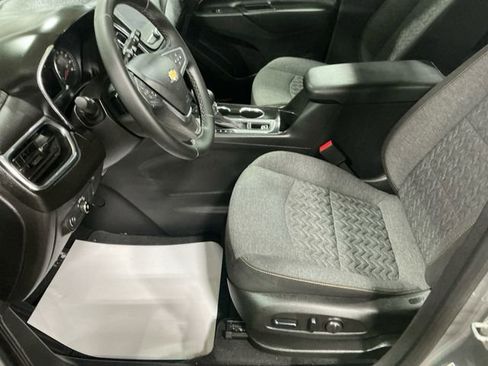 Used 2023 Chevrolet Equinox LT image 10