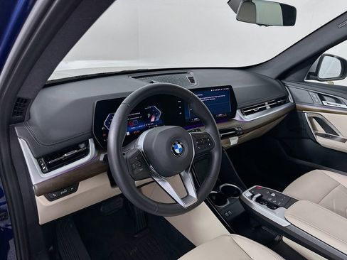 Certified 2023 BMW X1 xDrive28i w/ Convenience Package image 9