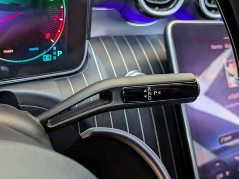 Used 2023 Mercedes-Benz C 300 Sedan image 20