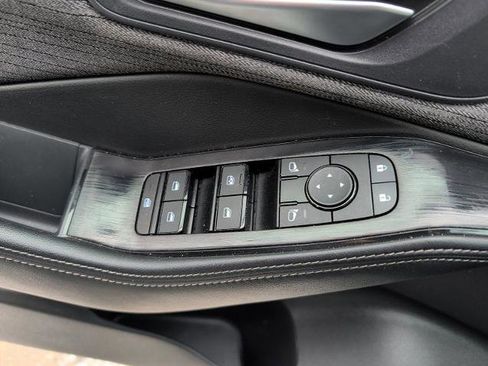 Certified 2023 Nissan Rogue SV image 14