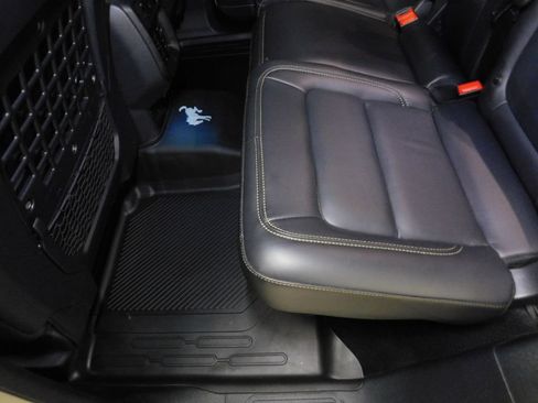 Used 2025 Ford Bronco Badlands AWD/4WD image 61