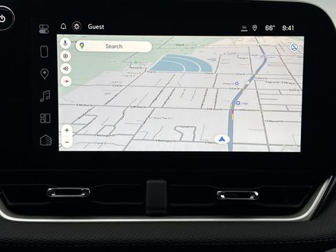 New 2026 Chevrolet Equinox LT w/ Convenience Package II FWD image 8