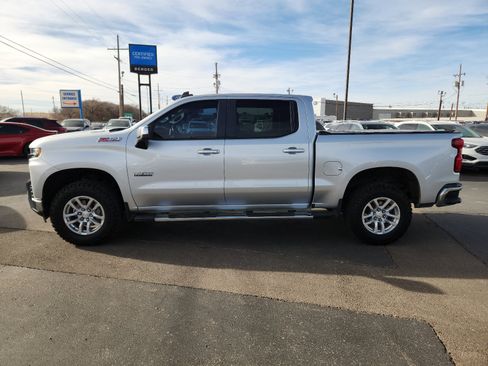 Used 2020 Chevrolet Silverado 1500 LT w/ Texas Edition image 2