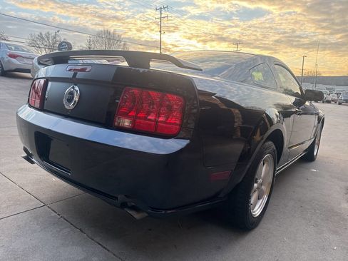Used 2007 Ford Mustang GT image 5