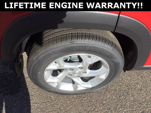 New 2026 Chevrolet Trax LS w/ LS Convenience Package image 22