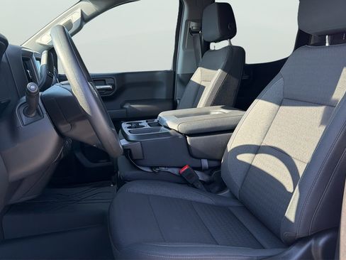 Used 2024 Chevrolet Silverado 1500 Custom w/ Turbomax Blackout Package RWD image 17