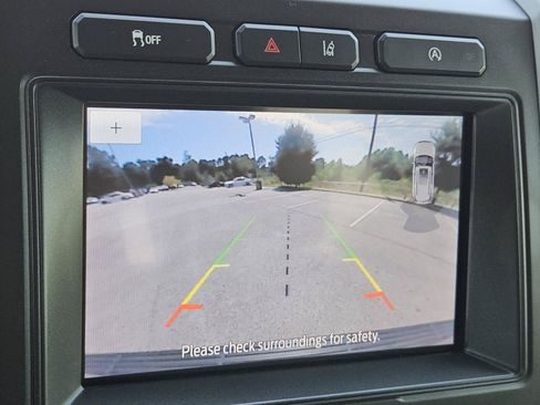 Used 2020 Ford Expedition XLT w/ Equipment Group 202A RWD image 14
