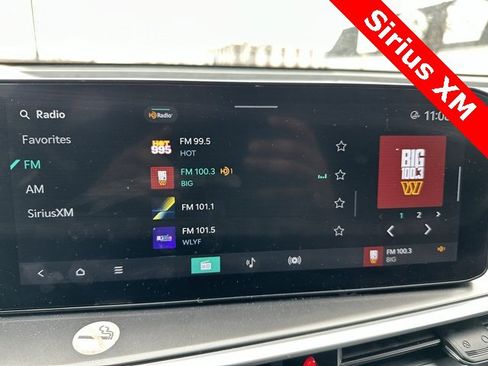 Certified 2024 Kia Sorento S image 12