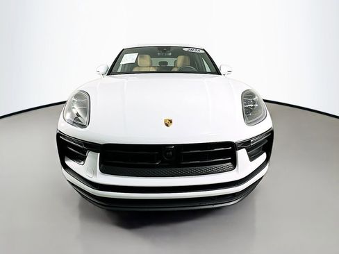 Used 2025 Porsche Macan image 6