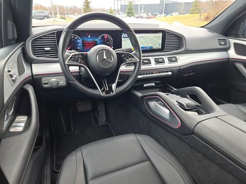Used 2024 Mercedes-Benz GLE 450e 4MATIC image 18