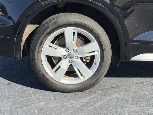 Used 2018 Audi Q5 2.0T Premium Plus w/ Premium Plus Package image 9