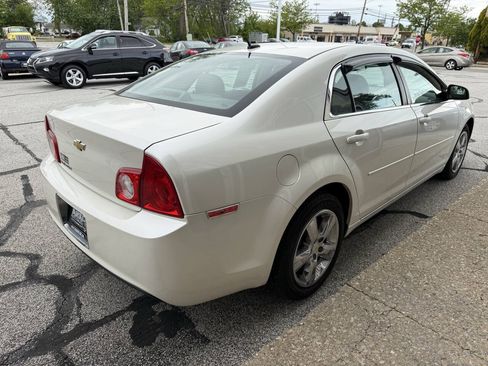 Used 2011 Chevrolet Malibu LT w/ White Diamond Premium Package FWD image 9