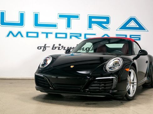 Used 2017 Porsche 911 Carrera image 9