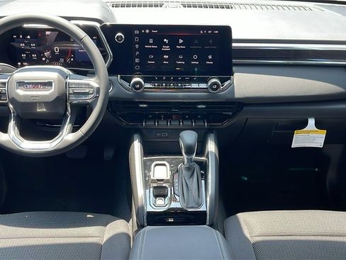 New 2025 GMC Canyon Elevation w/ Convenience Package image 15