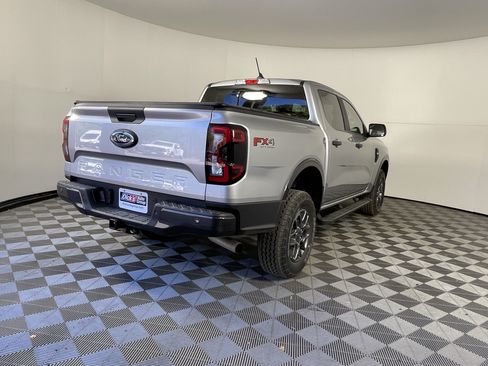 Used 2024 Ford Ranger XLT w/ FX4 Off-Road Package AWD/4WD image 5