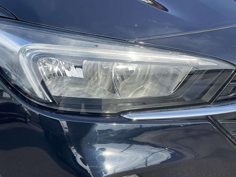 Used 2021 Buick Encore GX Preferred w/ Sport Touring Package image 9