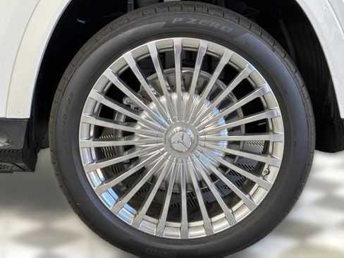 New 2026 Mercedes-Benz Maybach GLS 600 Maybach GLS 600 image 10