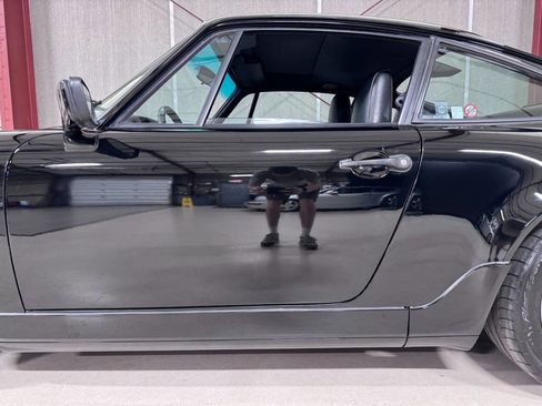 Used 1991 Porsche 911 Carrera image 10