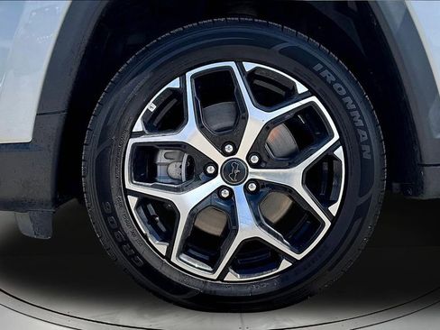 Used 2025 Jeep Compass Limited AWD/4WD image 32