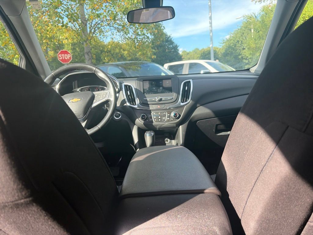 Used 2019 Chevrolet Equinox LT AWD/4WD image 5