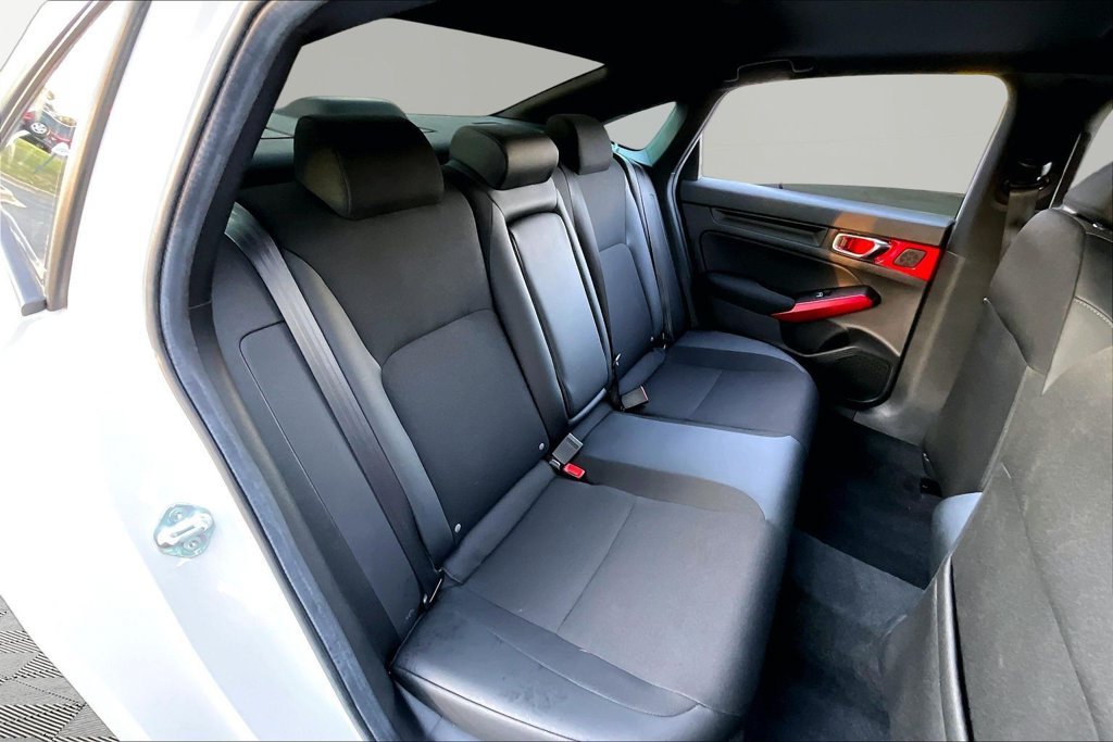 Used 2025 Honda Civic Sport image 19