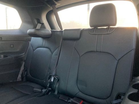 Used 2024 Honda Pilot TrailSport image 12