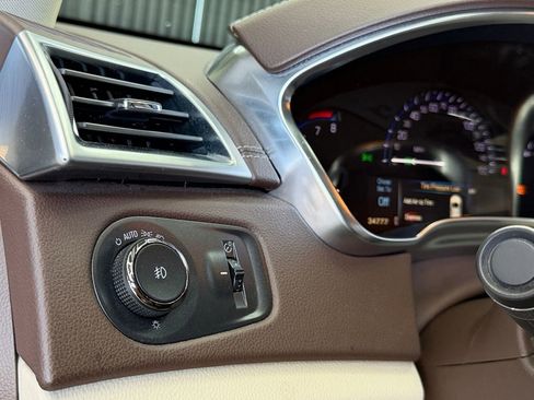 Used 2015 Cadillac SRX Performance w/ Driver Awareness Package image 22