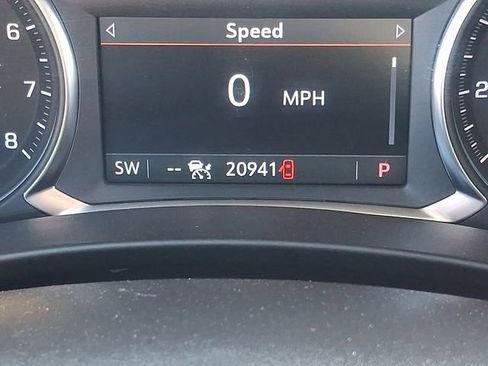 Certified 2023 Chevrolet Equinox LT AWD/4WD image 21