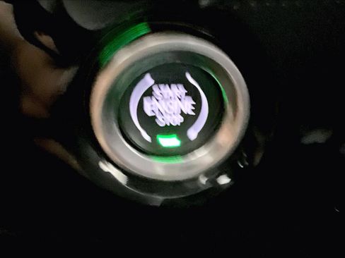 Certified 2024 GMC Sierra 1500 Elevation w/ LPO, Elevation Black Package image 34