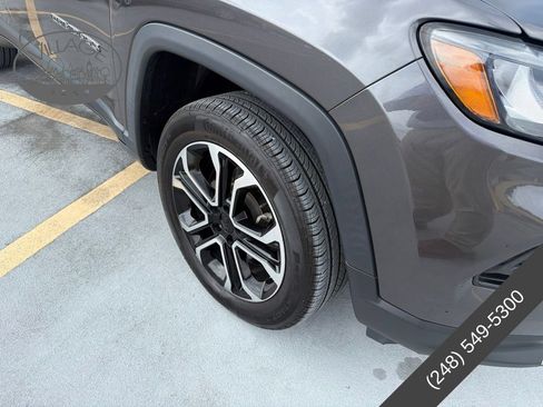 Used 2023 Jeep Compass Limited AWD/4WD image 7