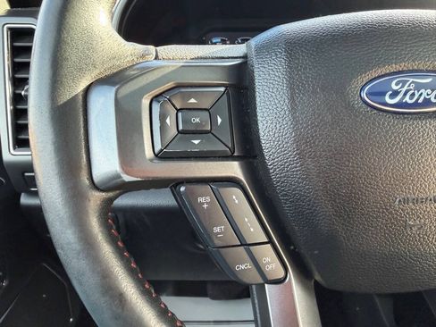 Used 2018 Ford F150 Lariat w/ Equipment Group 502A Luxury AWD/4WD image 21
