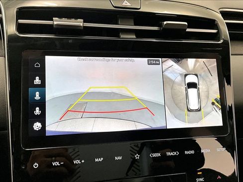 Certified 2023 Hyundai Tucson Limited AWD/4WD image 23