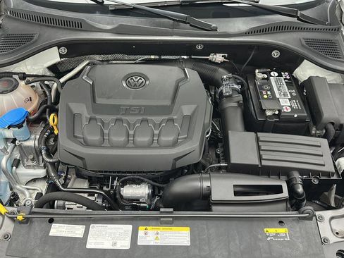 Used 2022 Volkswagen Passat 2.0T SE FWD image 23