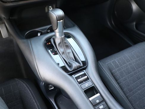 Used 2023 Honda HR-V LX image 14
