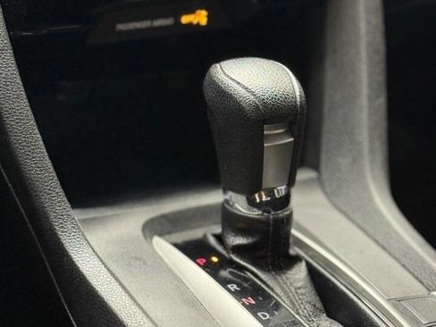 Used 2017 Honda Civic EX image 11