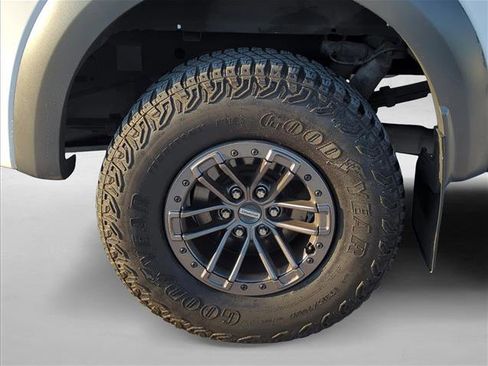 Used 2019 Ford F150 Raptor w/ Equipment Group 802A Luxury image 6